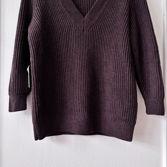 Aritzia Babaton Roger Merino Wool Relaxed V-Neck Sweater - Picture 4 of 6